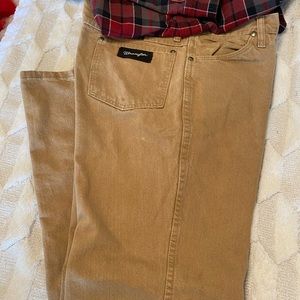 Wrangler Jeans (see photos for discoloration)